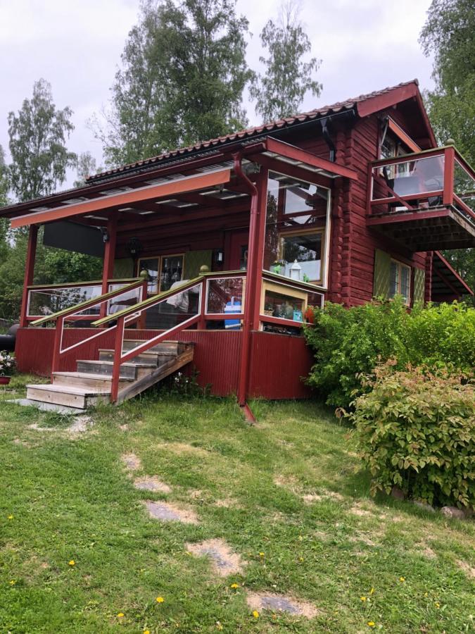 Mysigt Boende I Raettvik Med Utsikt Oever Siljan Екстериор снимка