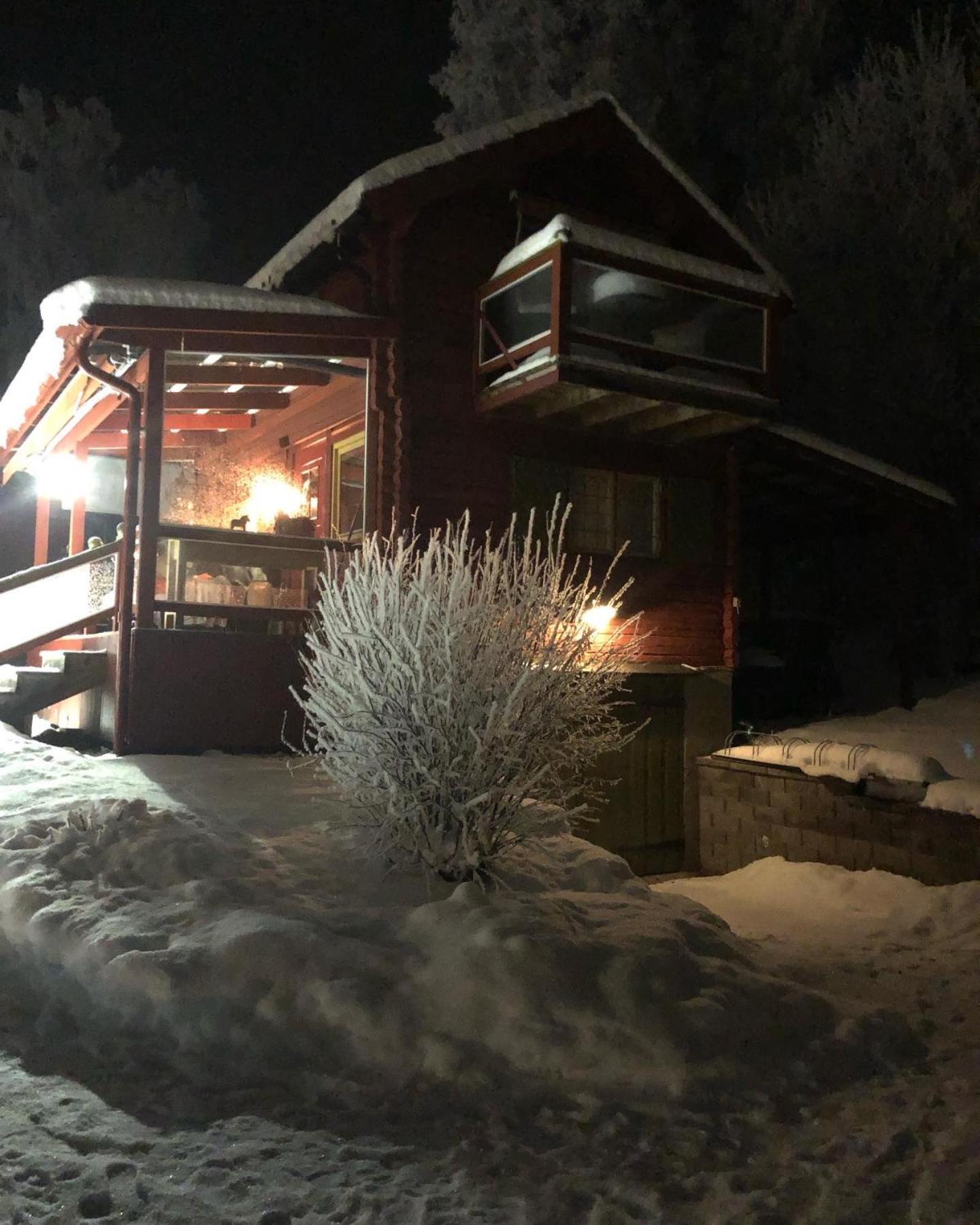 Mysigt Boende I Raettvik Med Utsikt Oever Siljan Екстериор снимка